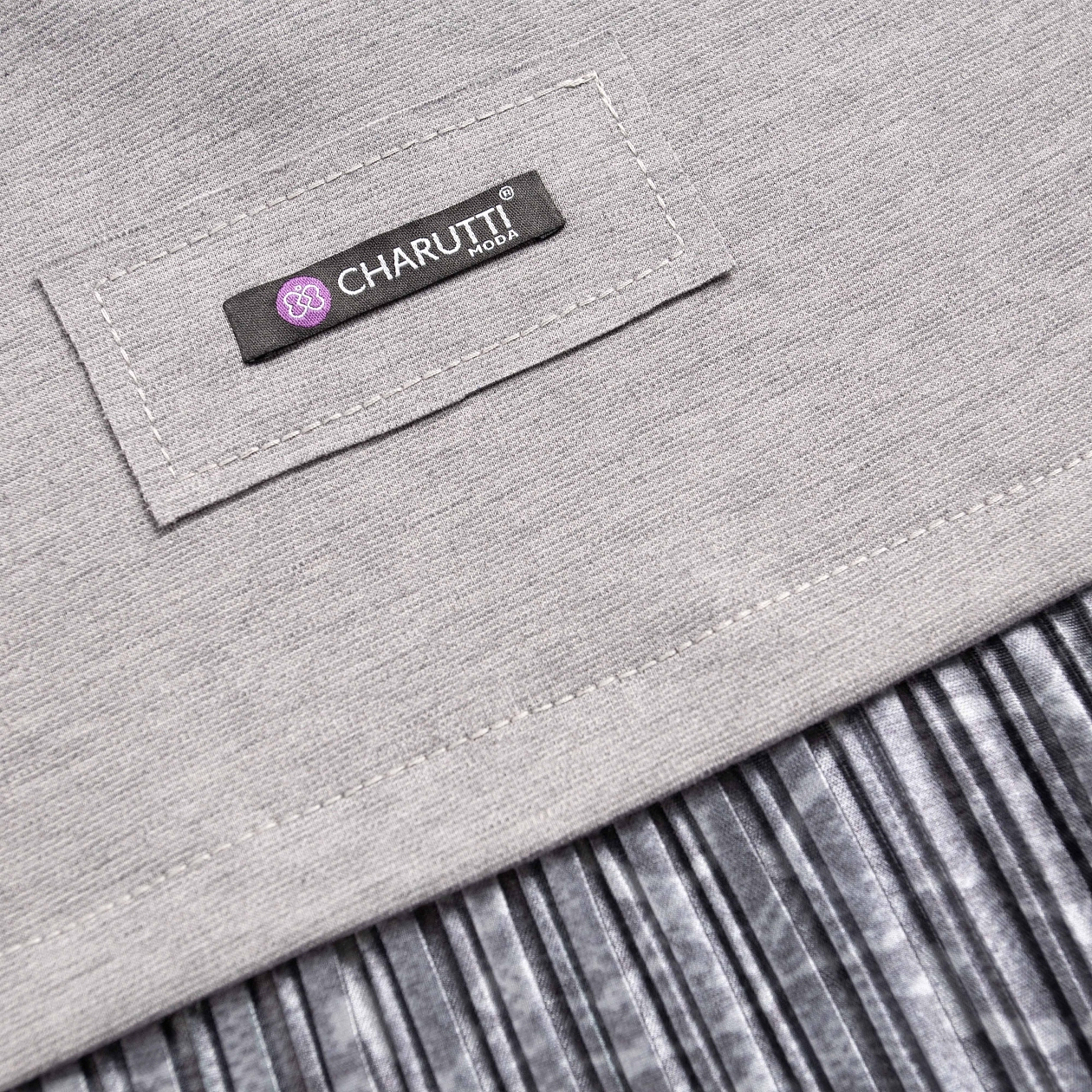 Успех в руках (серый). Состав: 35% вискоза, 30% п/э, 30% нейлон, 5% спандекс