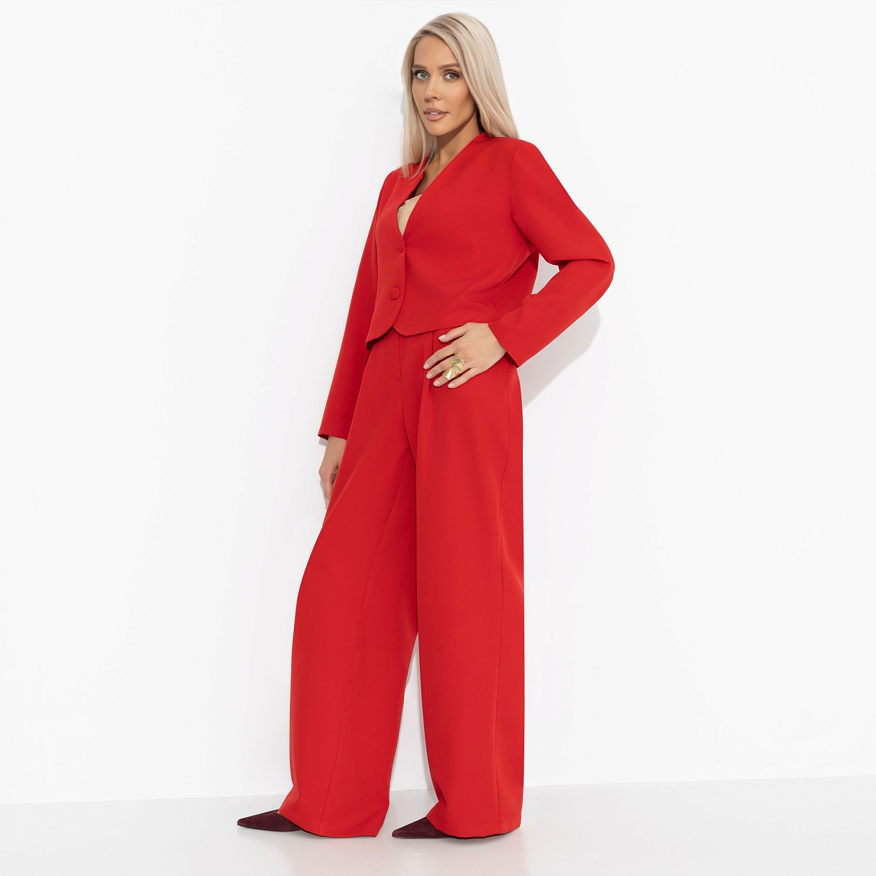 Брючный костюм Всегда вовремя, всегда стильно (2 в 1, с воротником). Состав: 95% полиэстер, 5% эластан