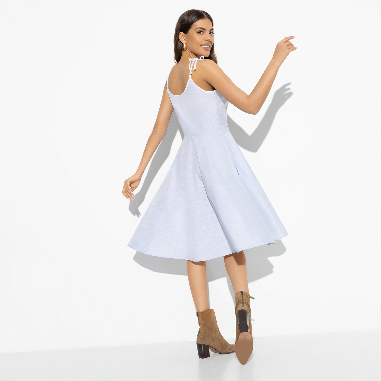 Сарафан Наедине с ветром (sky). Состав: 65% п/э, 30% вискоза, 5% эластан