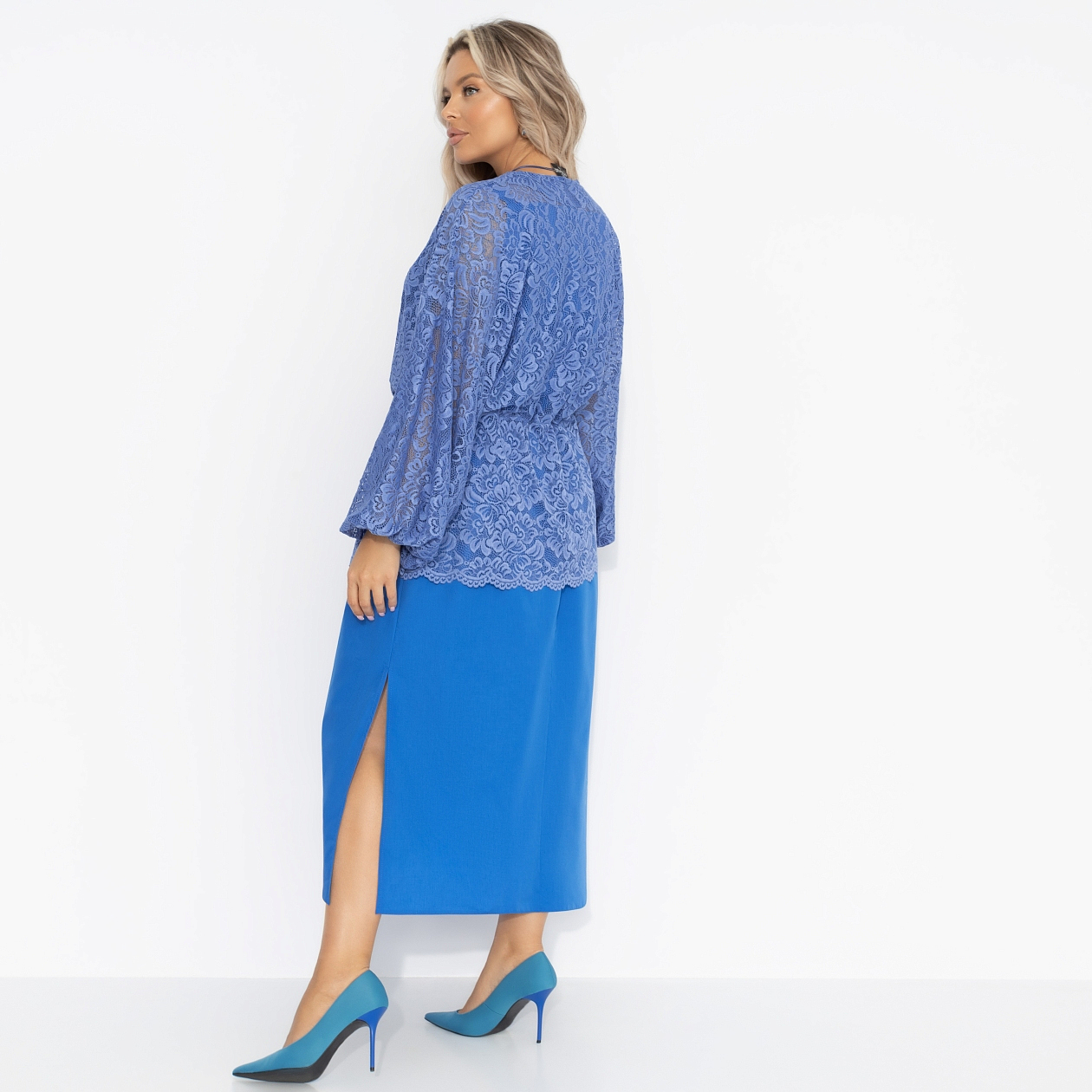 Двойка Цвет нежности (blue, 2 в 1). Состав: 65% п/э, 30% вискоза, 5% эластан