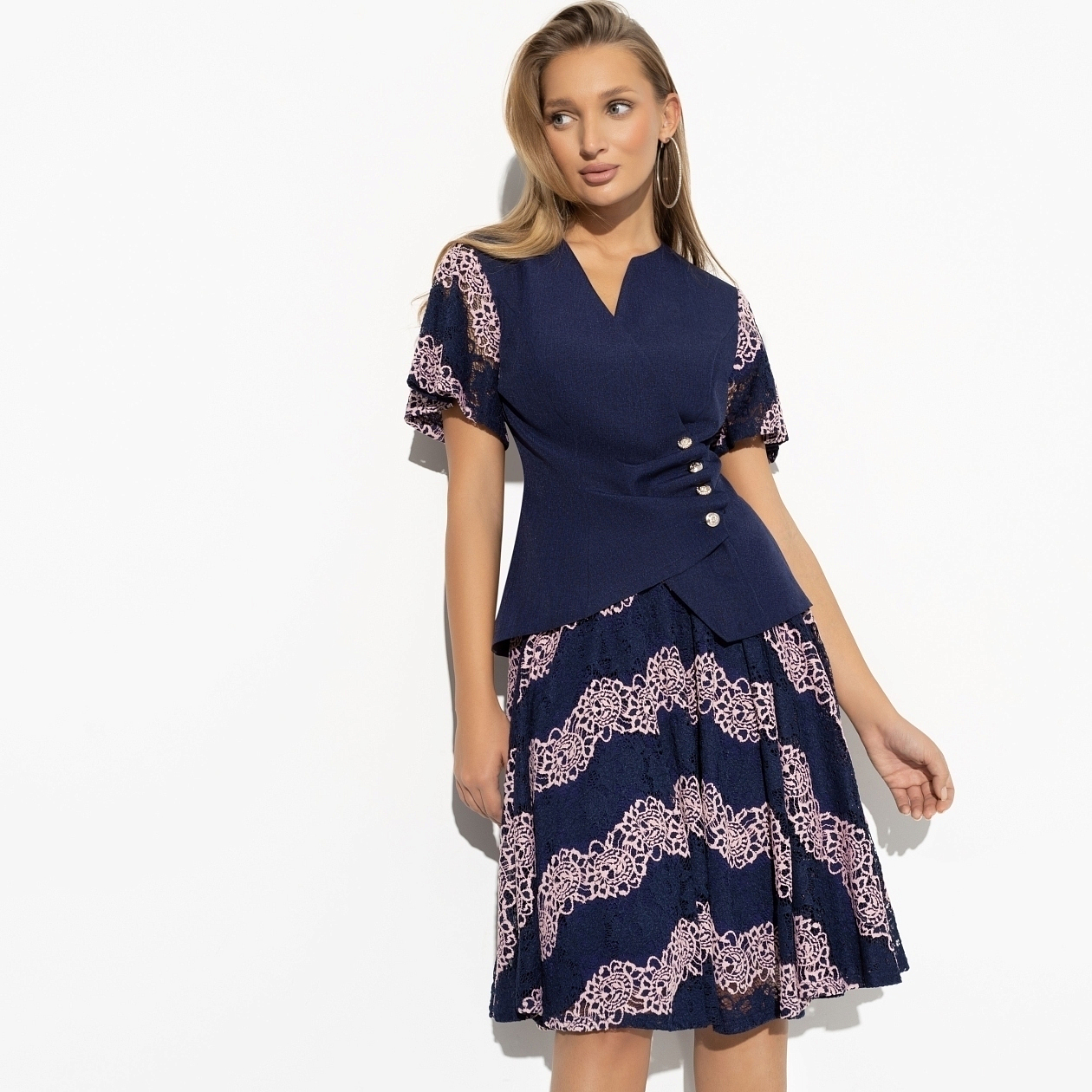 Костюм с юбкой Шаг к тебе (2 в 1). Состав: 95% п/а, 5% спандекс