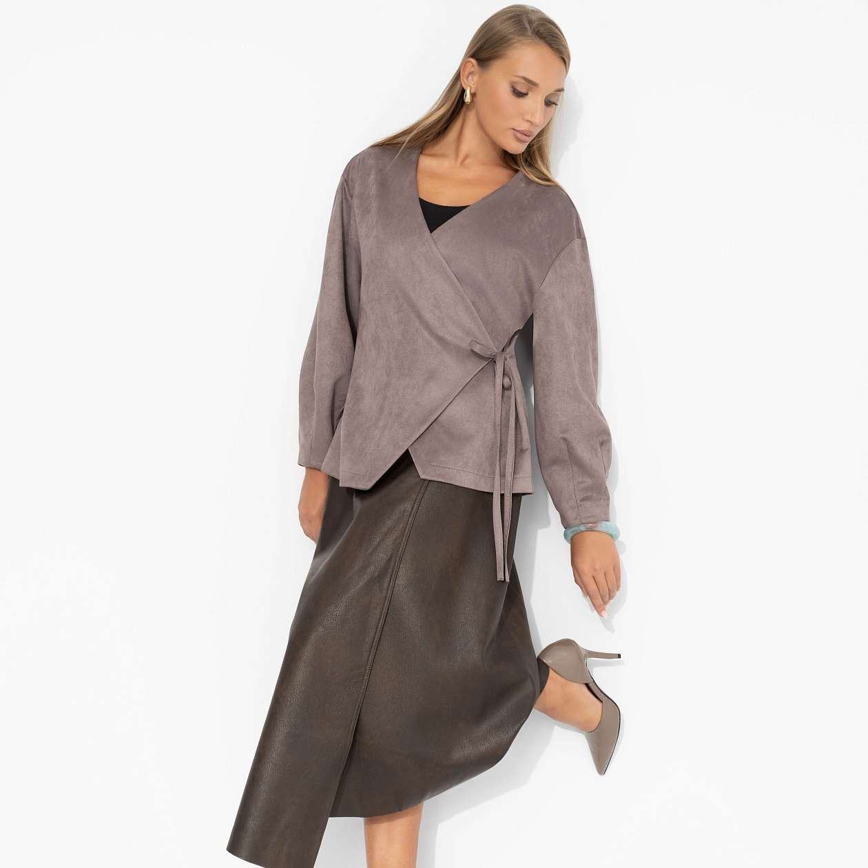 Бомбер Бархатный удар. Состав: 95% п/э, 5% спандекс