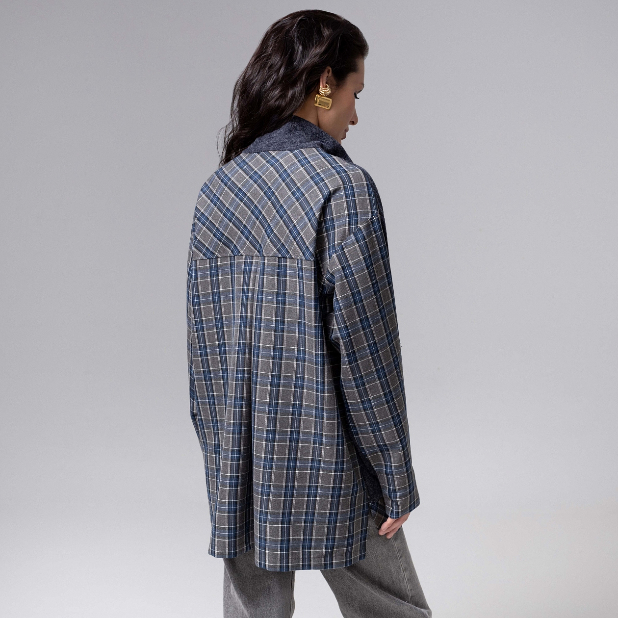 Путешествие начинается (синяя туманность). Состав: 65% п/э, 15% ангора, 15% акрил, 5% спандекс