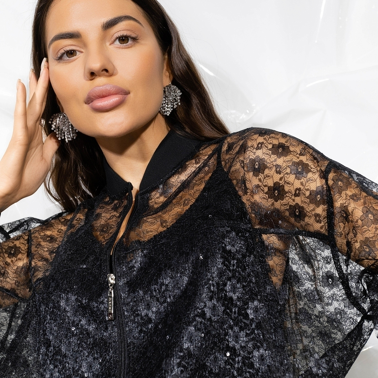 Бомбер Эпичный шик (black). Состав: 95% п/а, 5% спандекс