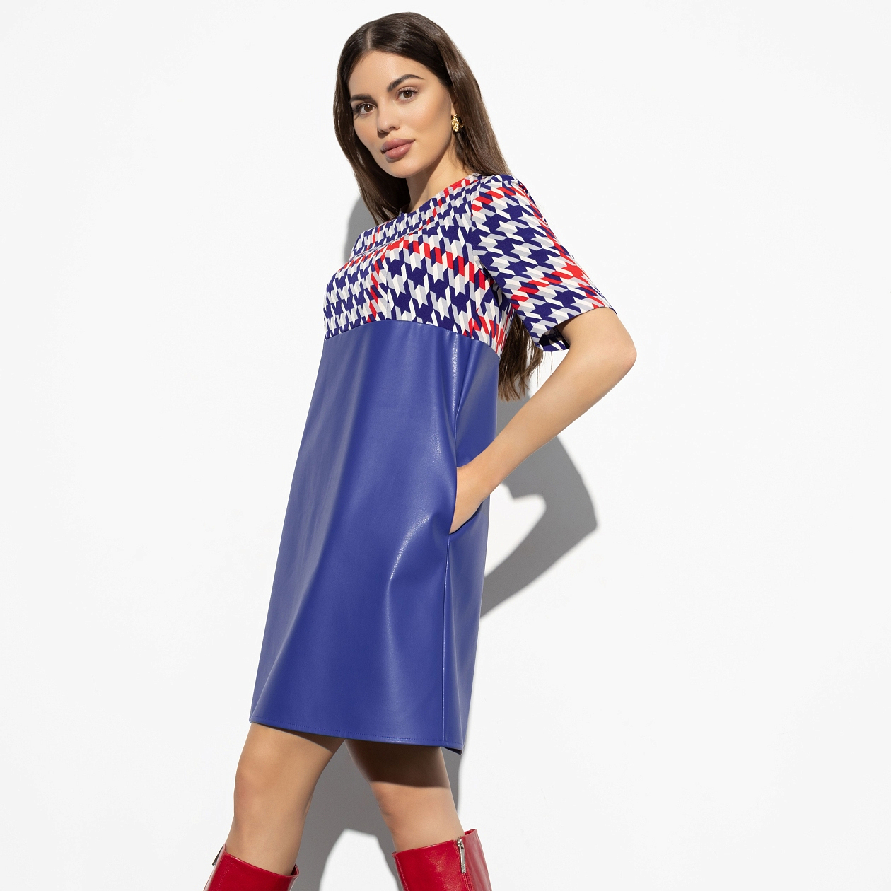 Платье Идеал красоты (fantastic). Состав: 55% п/у волокно, 45% полиэстер