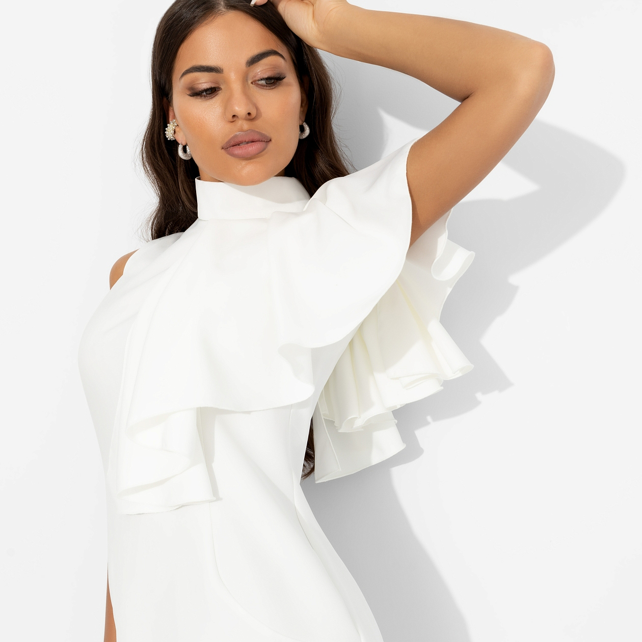 Платье-футляр Разрешите пригласить (белое). Состав: 95% п/э, 5% эластан