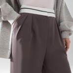 Брюки Стильная действительность (beige style). Состав: 60% п/э, 37% вискоза, 3% спандекс