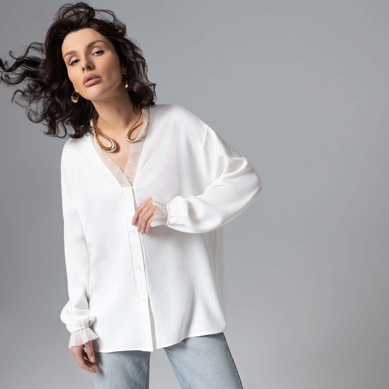 Моя аура – люкс (белая). Состав: 65% полиэстер, 30% вискоза, 5% спандекс