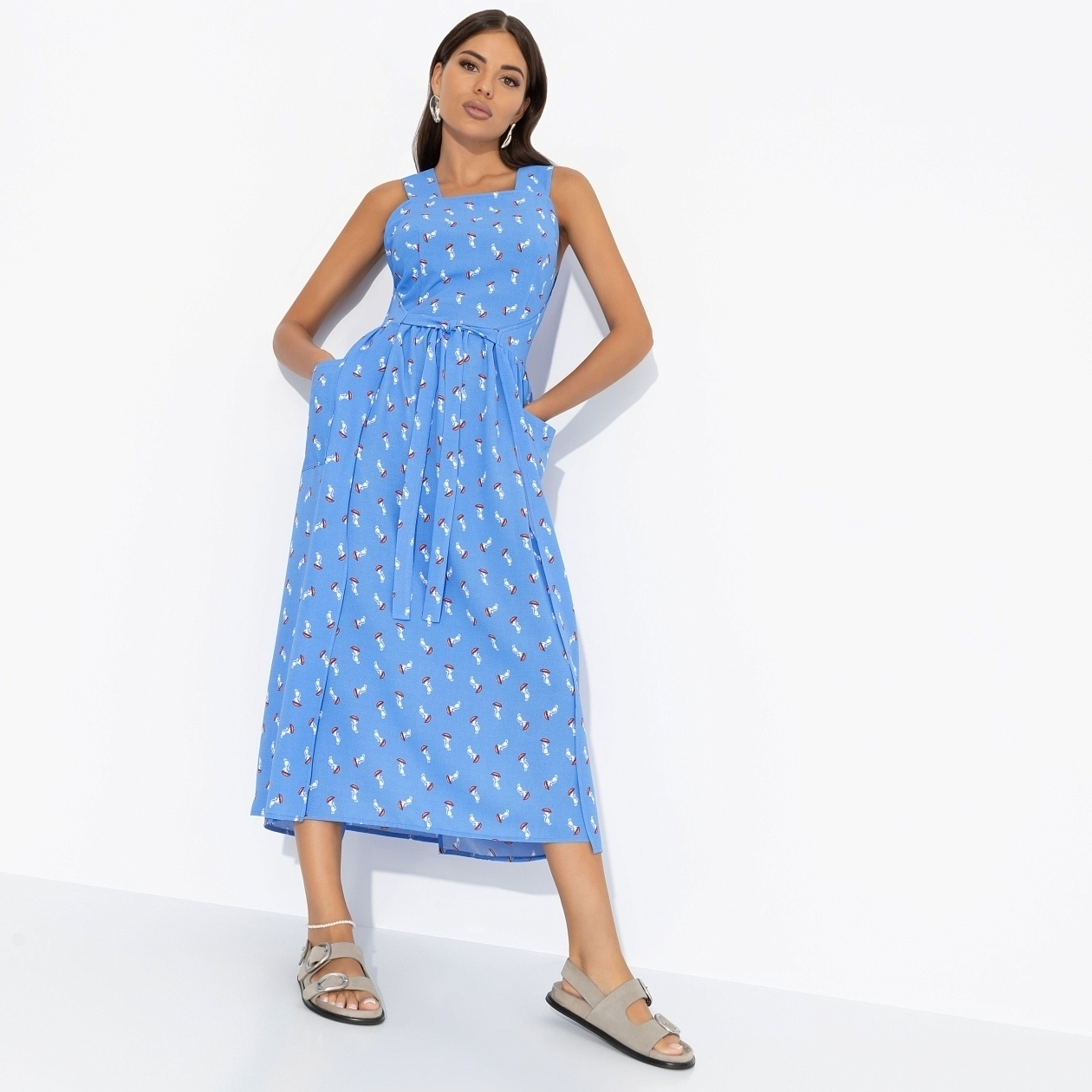 Сарафан Захватывающе стильная. Состав: 100% п/э