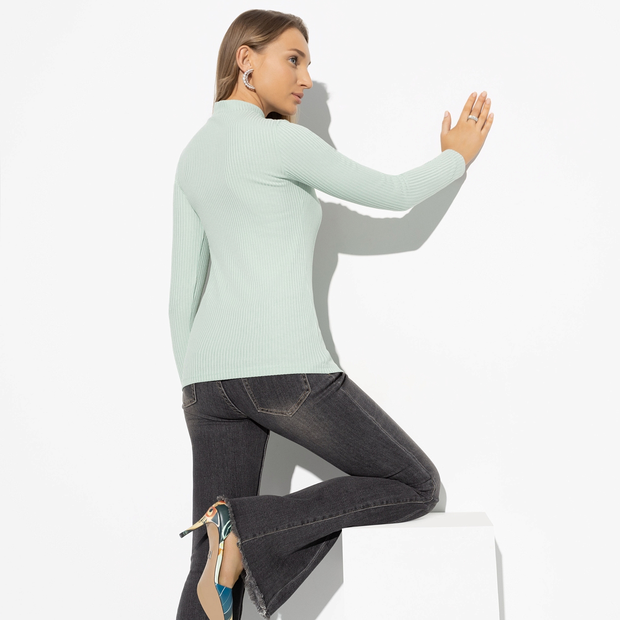 Водолазка Сокровенно страстная (revolution). Состав: 65% п/э, 30% вискоза, 5% спандекс