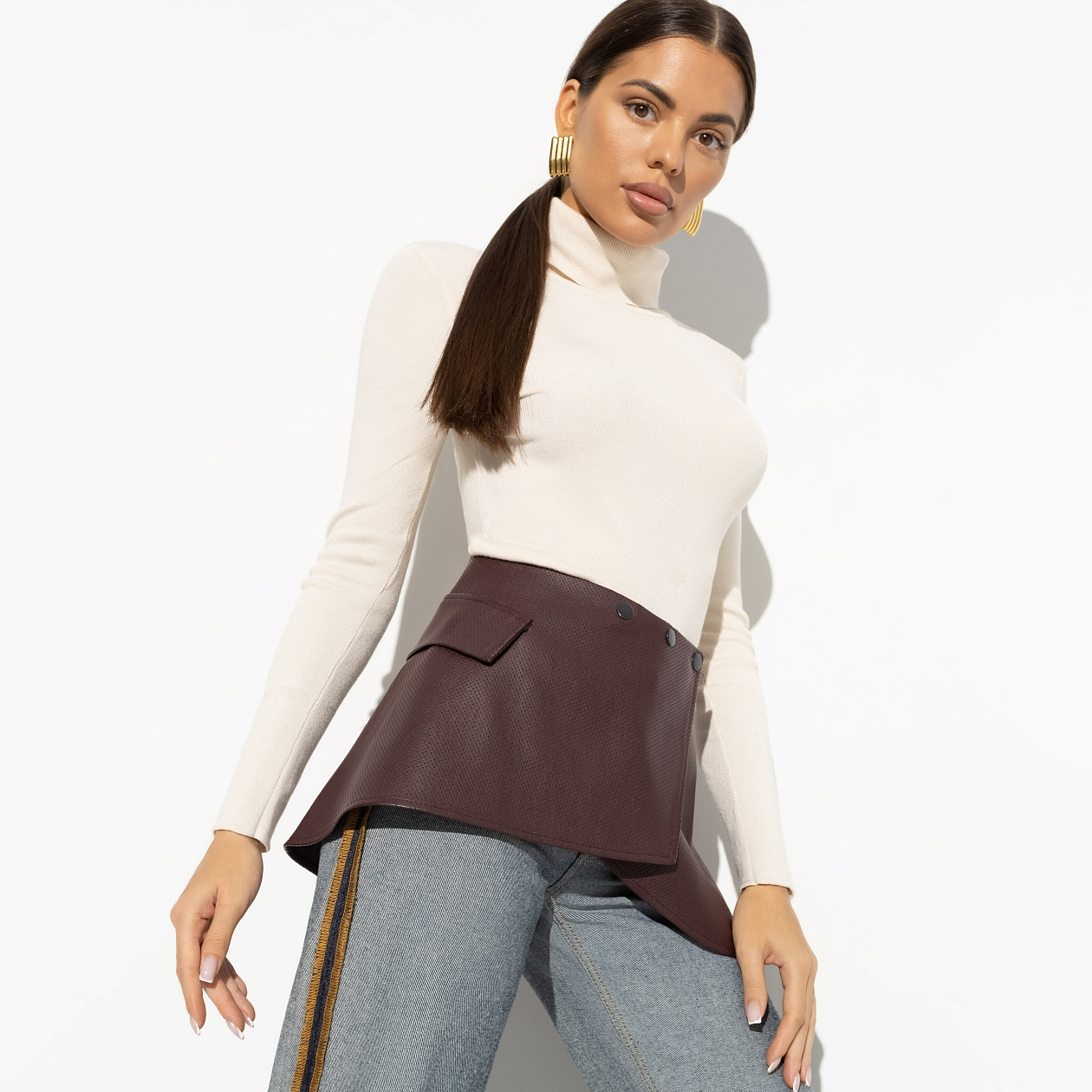 Модный лидер. Состав: 55% п/у волокно, 45% полиэстер