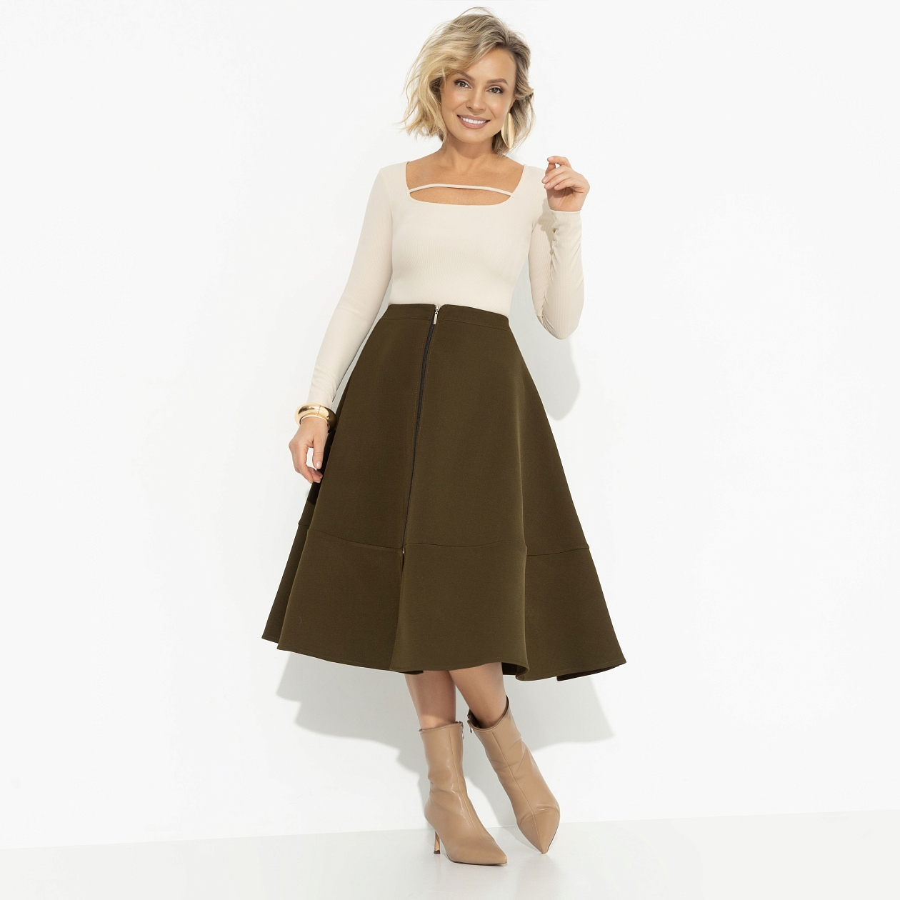 Вперёд в будущее (green). Купить женский Юбка оптом от производителя.