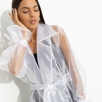 Разворот к счастью (белый, с поясом). Состав: 100% полиэстер