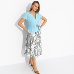 Костюм с юбкой Актуально сегодня (2 в 1, голубой). Состав: 98% п/э, 2% спандекс