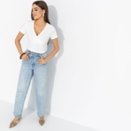 Футболка Женственность без границ (white). Состав: 65% п/э, 30% вискоза, 5% спандекс