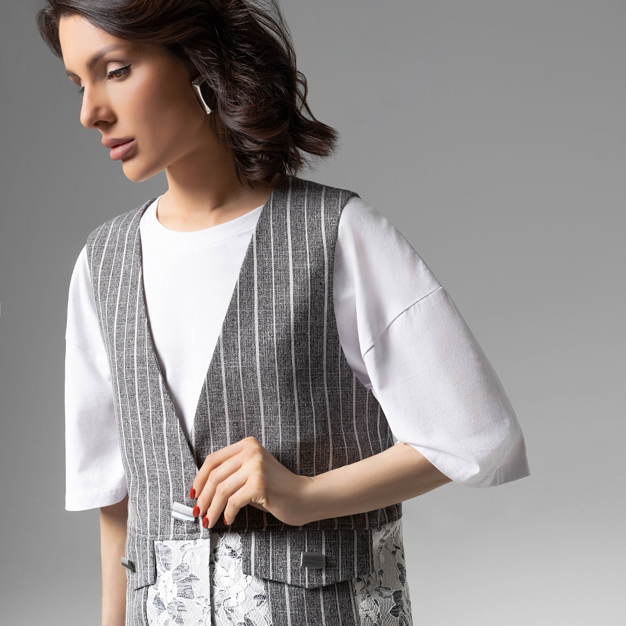 Искусство переговоров (grey). Состав: 65% полиэстер, 30% вискоза, 5% спандекс