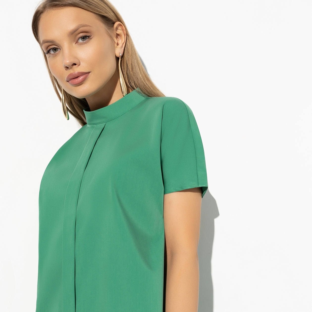 Блуза Модный приём. Состав: 72% п/э, 22% вискоза, 6% спандекс