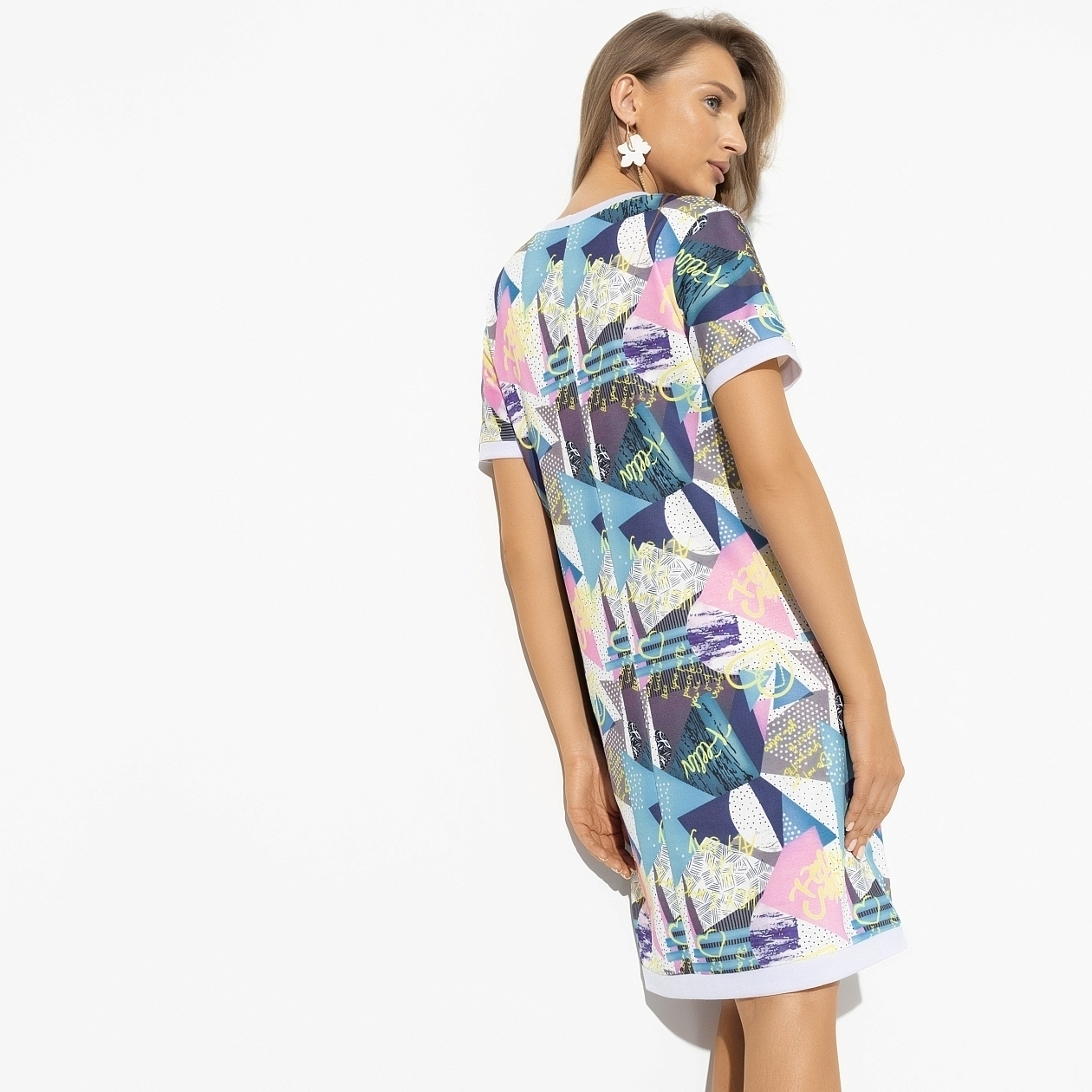 Платье Спонтанное свидание (авангард, нью). Состав: 65% п/э, 30% вискоза, 5% стрейч