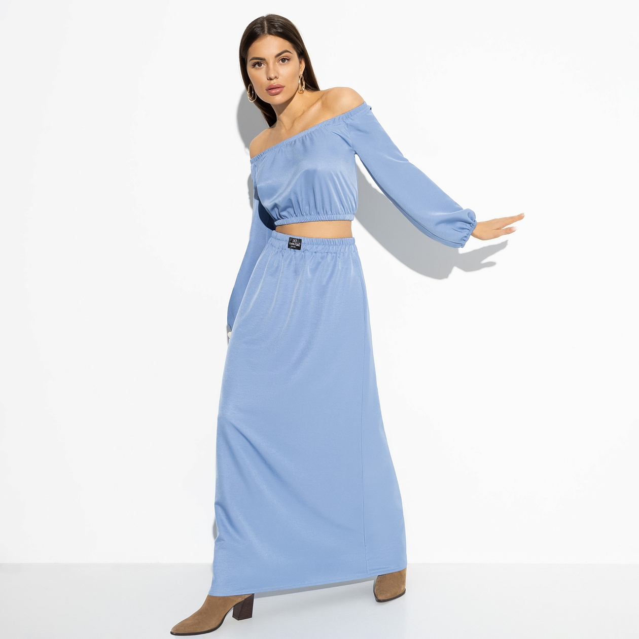 Комплект с юбкой Обнаружена красотка (2 в 1). Состав: 72% п/э, 22% вискоза, 6% спандекс