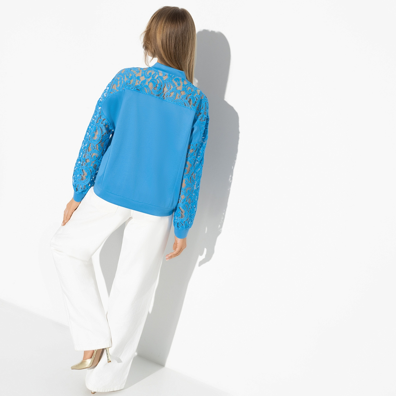 Бомбер Мода в большом городе (хит). Состав: 65% п/э, 30% вискоза, 5% спандекс