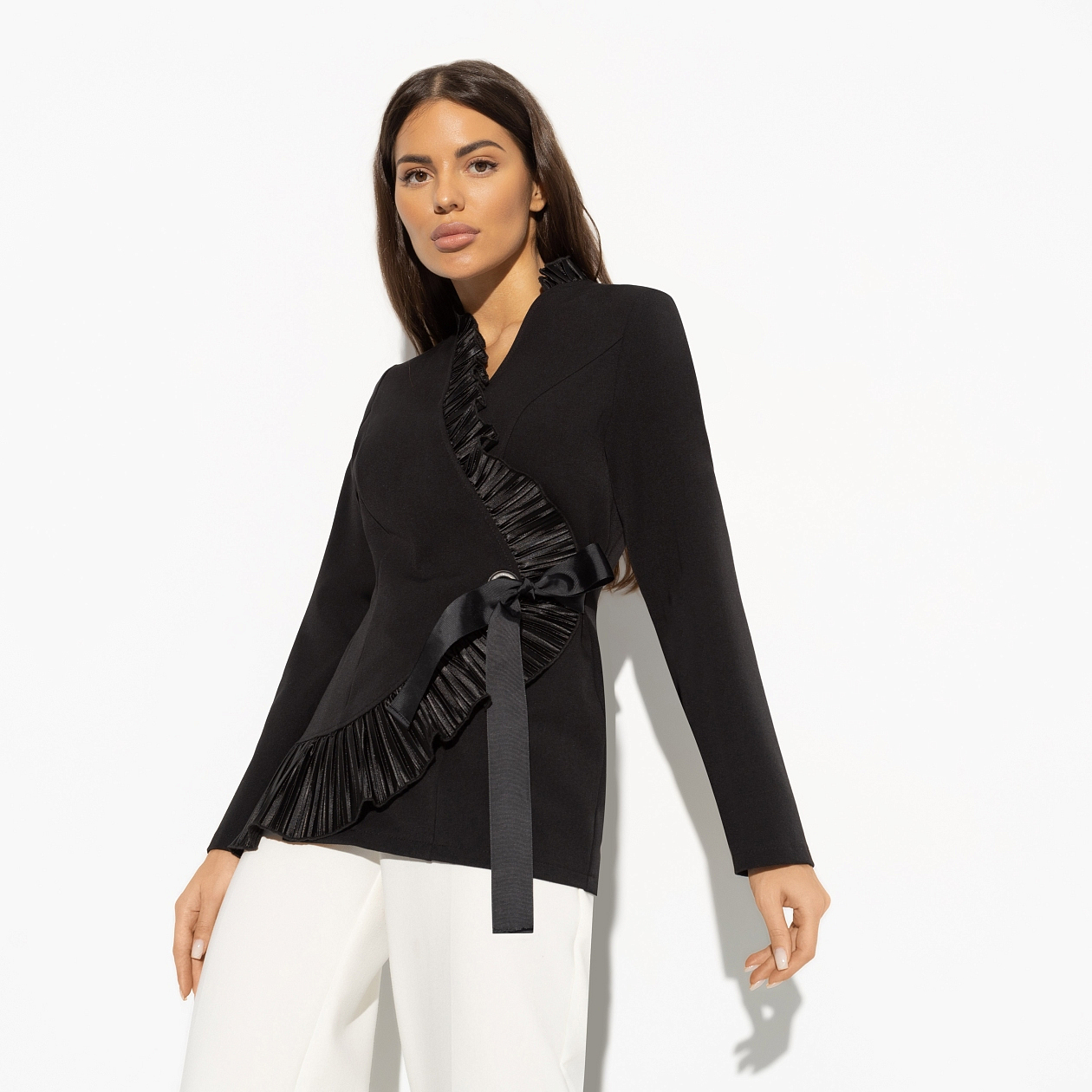 Жакет Прекрасно воспитана. Состав: 65% п/э, 30% вискоза, 5% спандекс