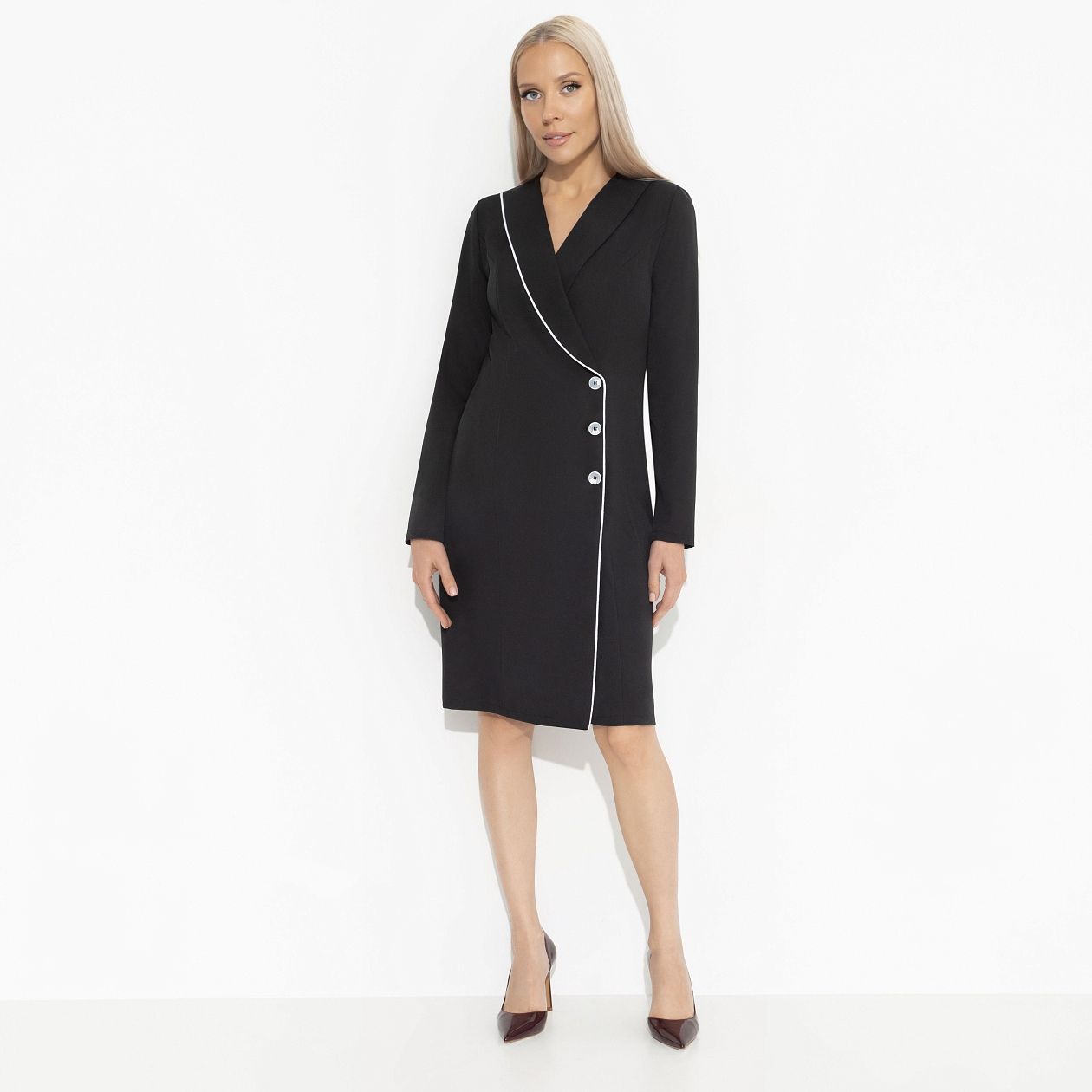 Платье Судьбоносное решение (black). Состав: 60% полиэстер, 37% вискоза, 3% спандекс