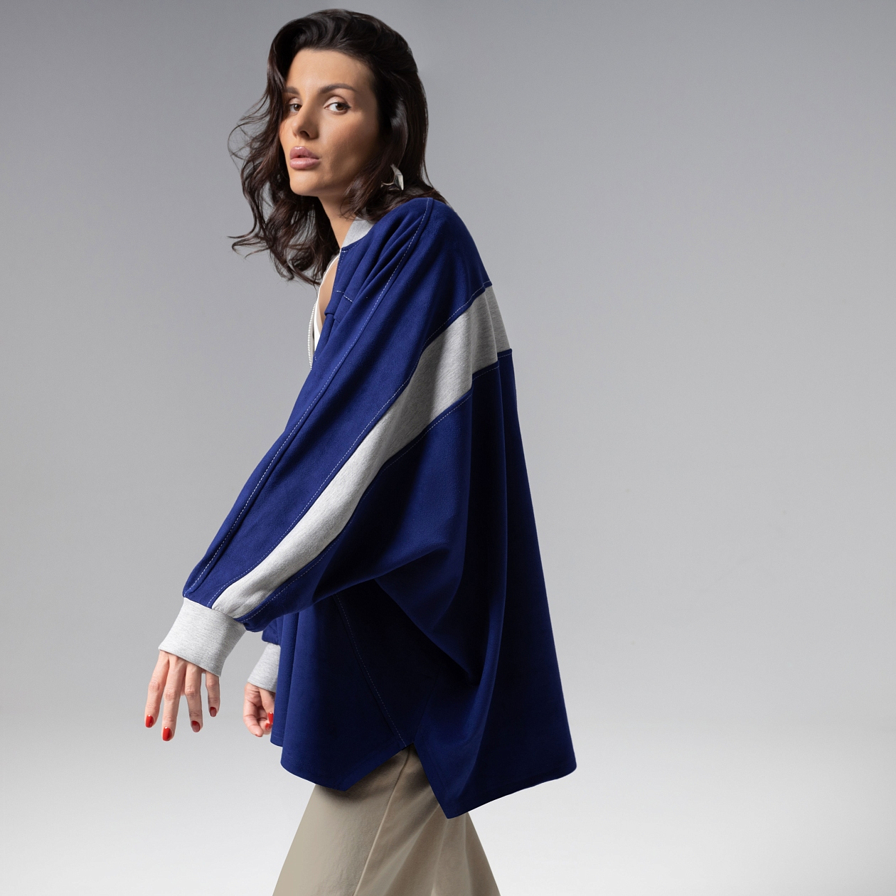 Бомбер Стильное вложение (oversize, L-XL). Состав: 95% п/э, 5% спандекс