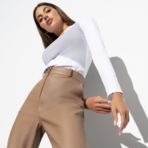 Лонгслив Лучшее будущее. Состав: 97% хлопок, 3% эластан