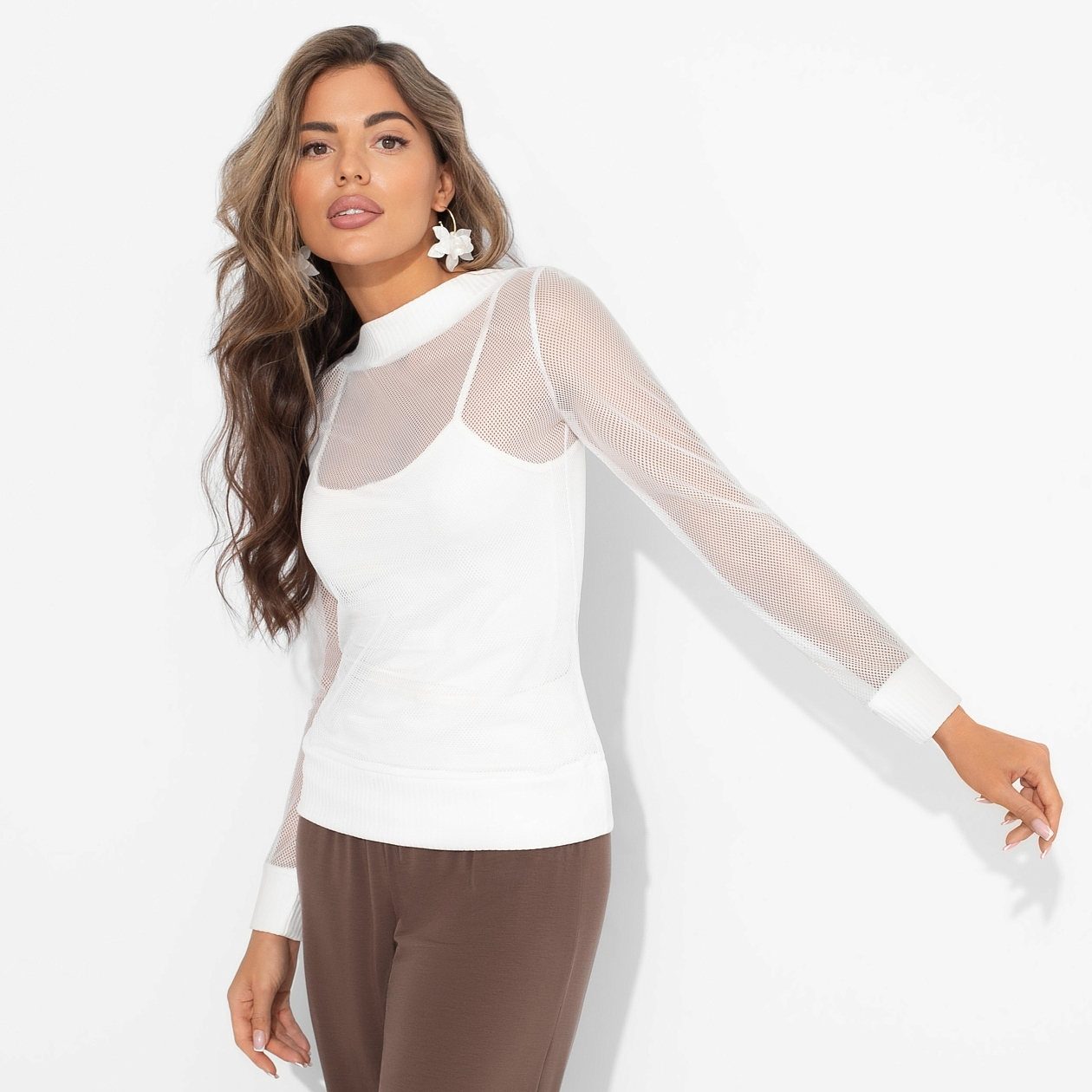 Лонгслив Секретное оружие гардероба. Состав: 60% вискоза, 35% п/э, 5% эластан