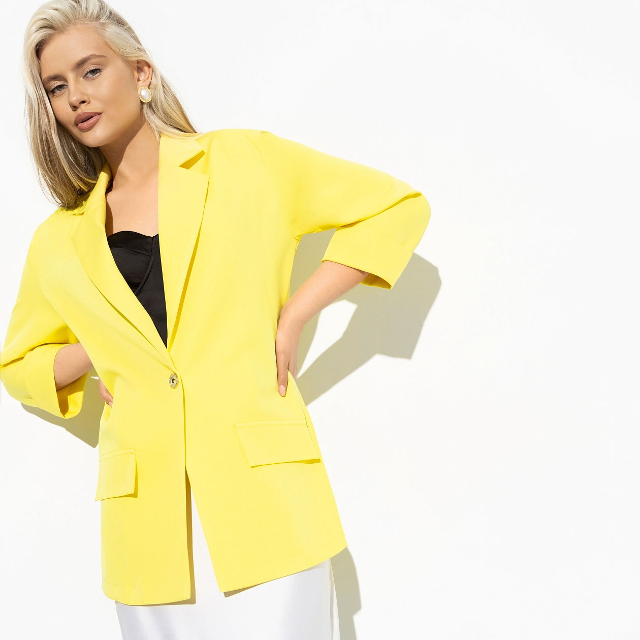 Жакет Всемирное признание (banana style). Состав: 95% полиэстер, 5% эластан