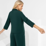 Жакет Влияние трендов. Состав: 94% полиэстер, 6% спандекс