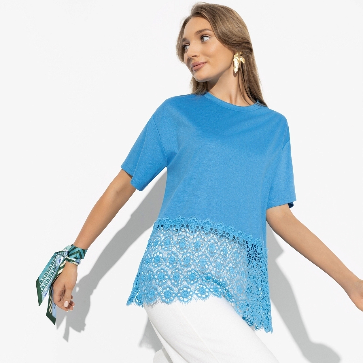 Футболка Знак принцессы. Состав: 65% п/э, 30% вискоза, 5% спандекс