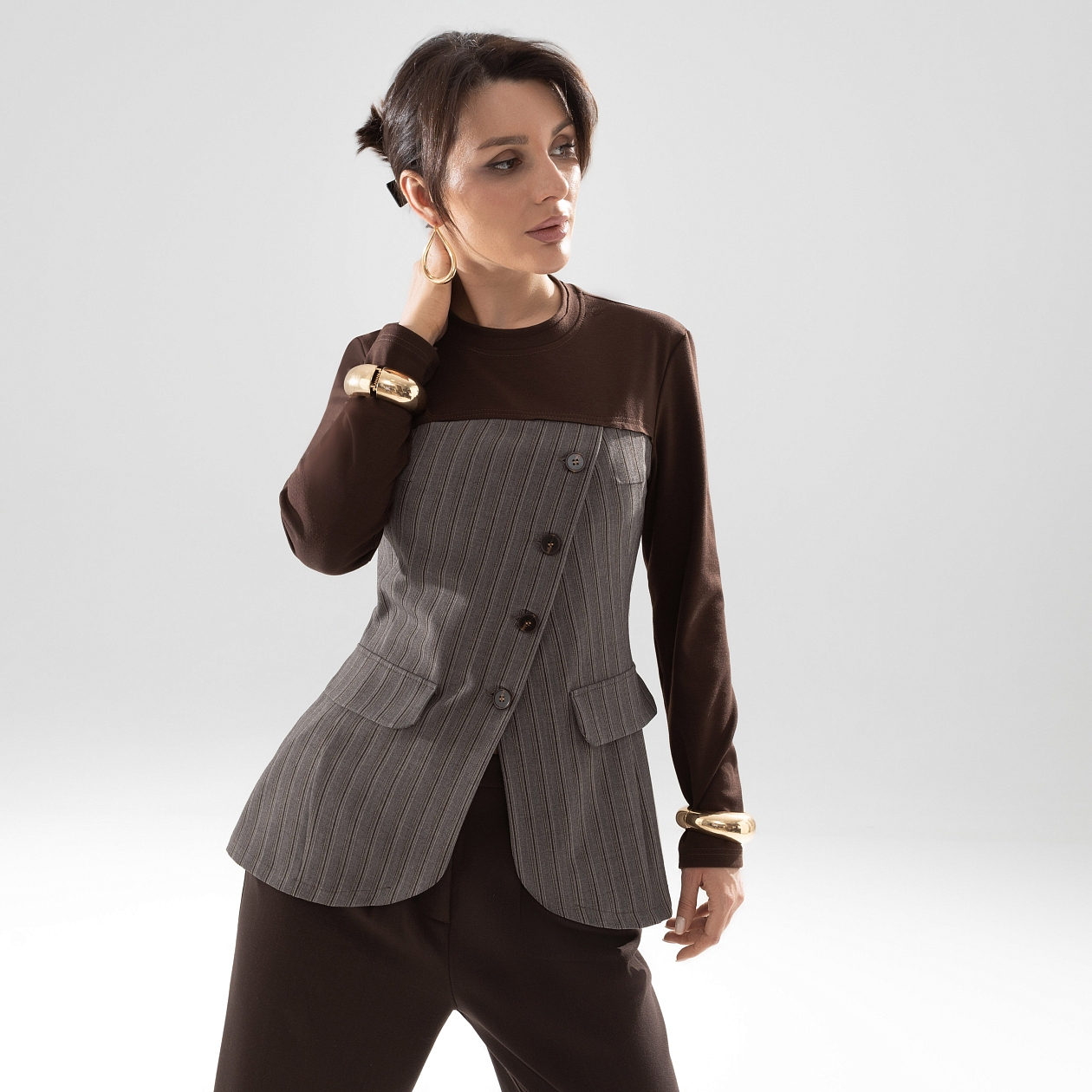 Вкус победы (brown). Состав: 50% вискоза, 25% нейлон, 20% п/э, 5% спандекс