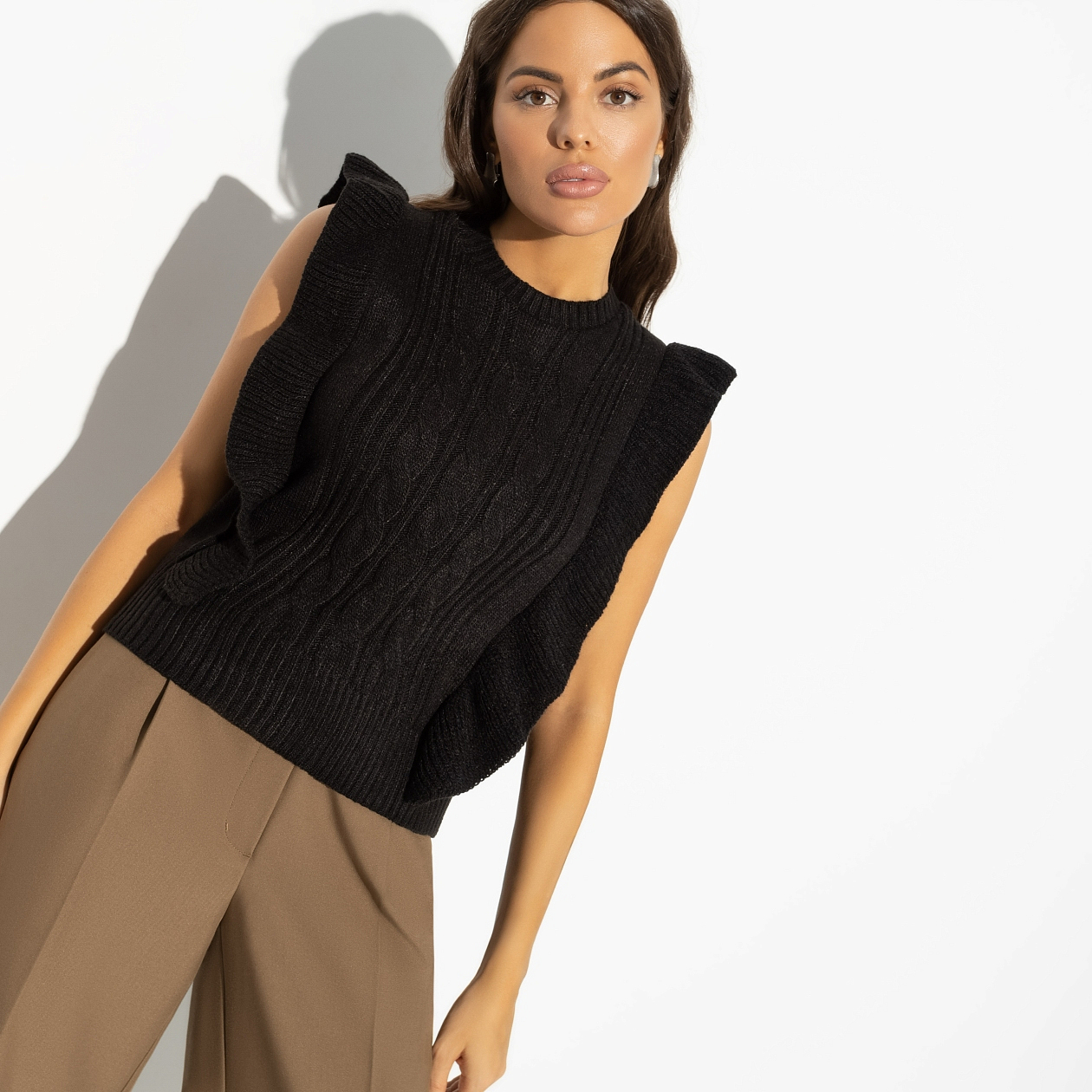 Неделя моды (black night). Состав: 50% акрил, 30% шерсть, 10% кашемир, 10% вискоза