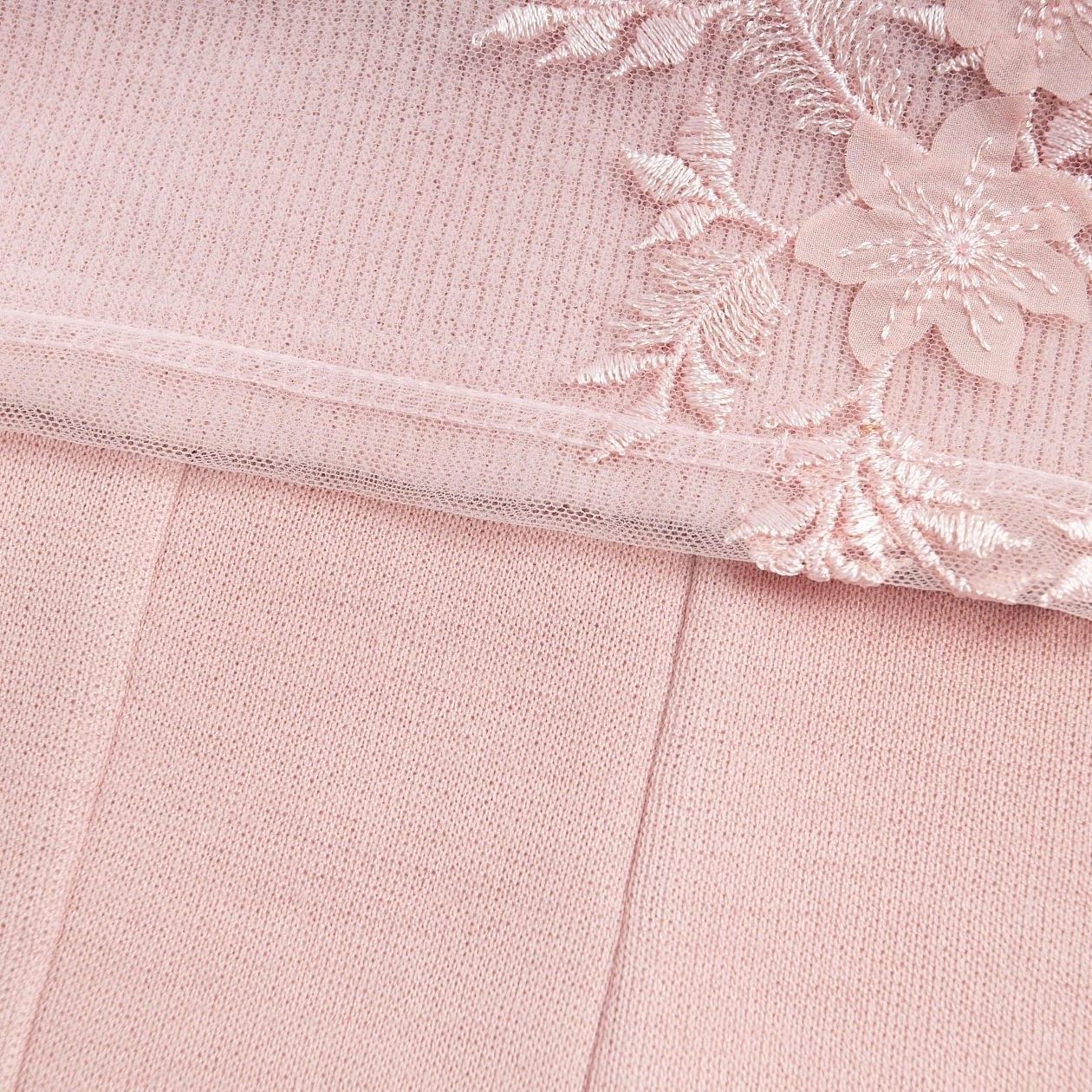 Лонгслив Образ решает. Состав: 65% п/э, 15% вискоза, 15% акрил, 5% спандекс