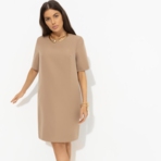 Платье Виртуальные будни (beige). Состав: 60% полиэстер, 37% вискоза, 3% спандекс