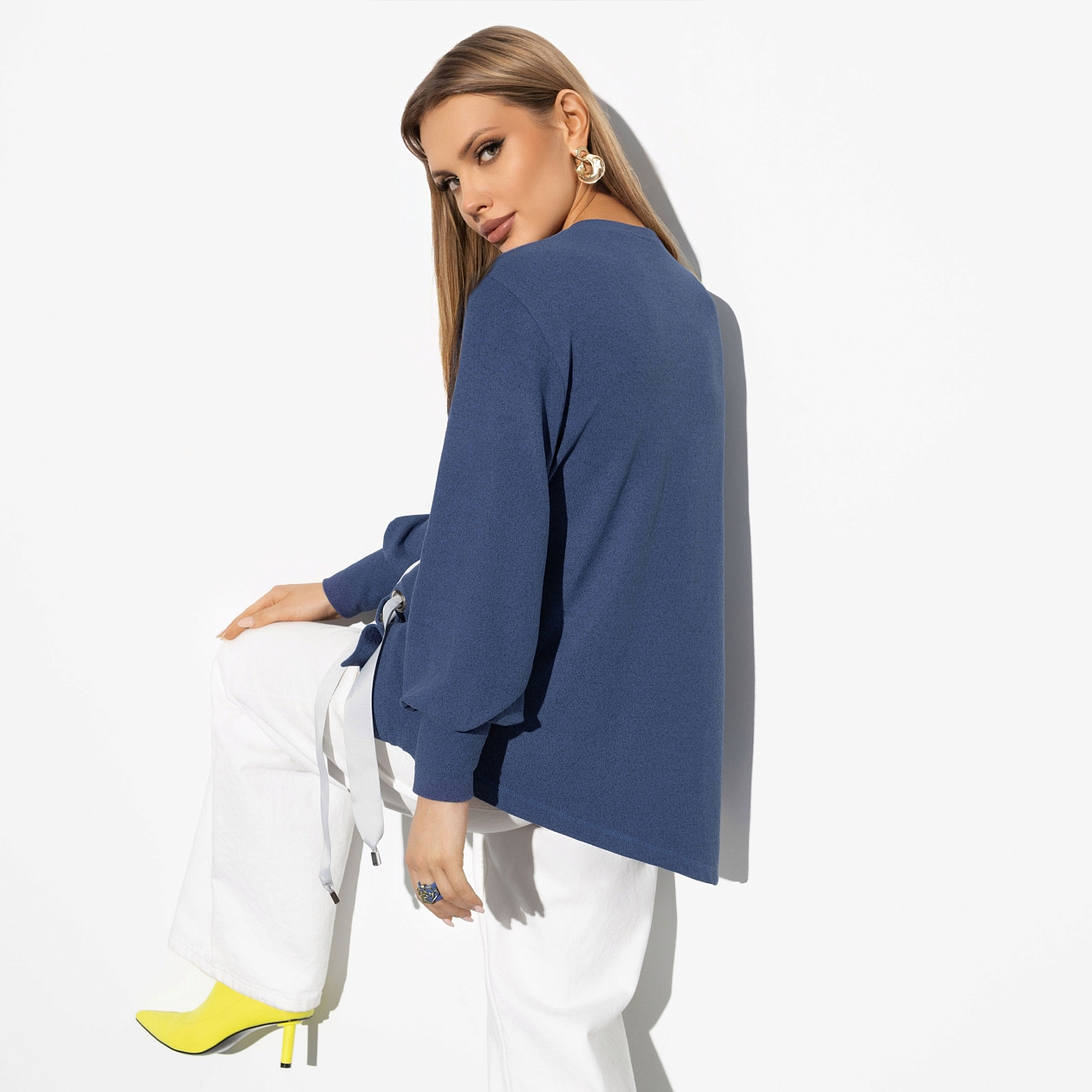 Милая бунтарка (гламур). Состав: 65% п/э, 30% вискоза, 5% спандекс