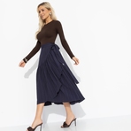 Вдохновляющий образ. Купить женский Юбка оптом от производителя.