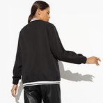 Бомбер Бунтарка (black). Состав: 60% п/э, 37% вискоза, 3% спандекс