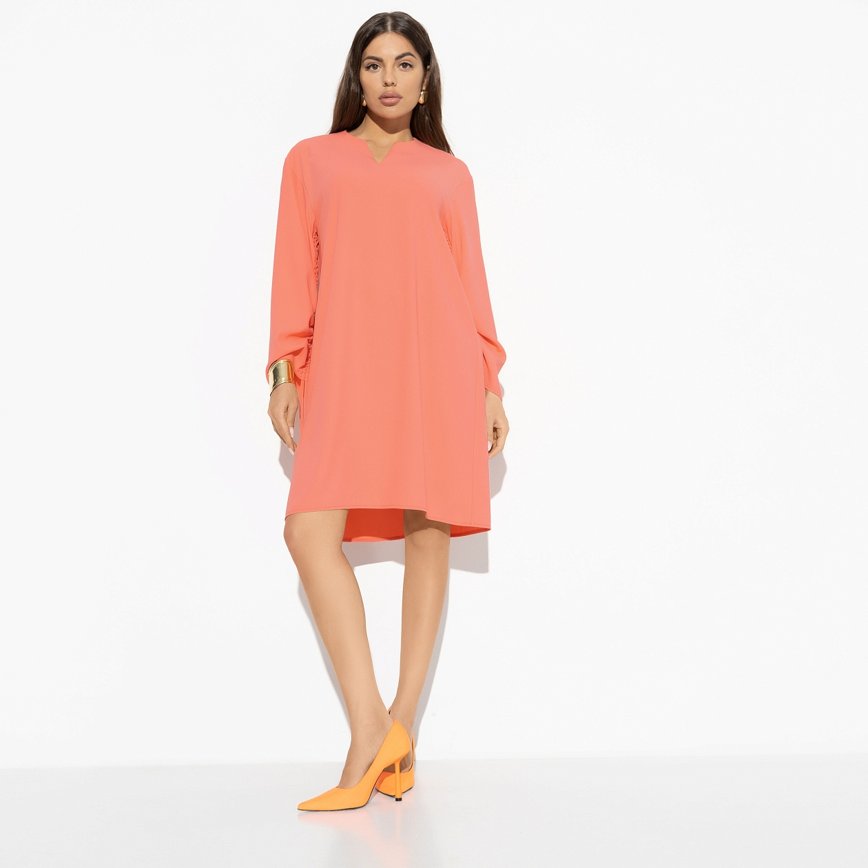 Платье Праздник в сердечке (с поясом). Состав: 72% п/э, 22% вискоза, 6% спандекс