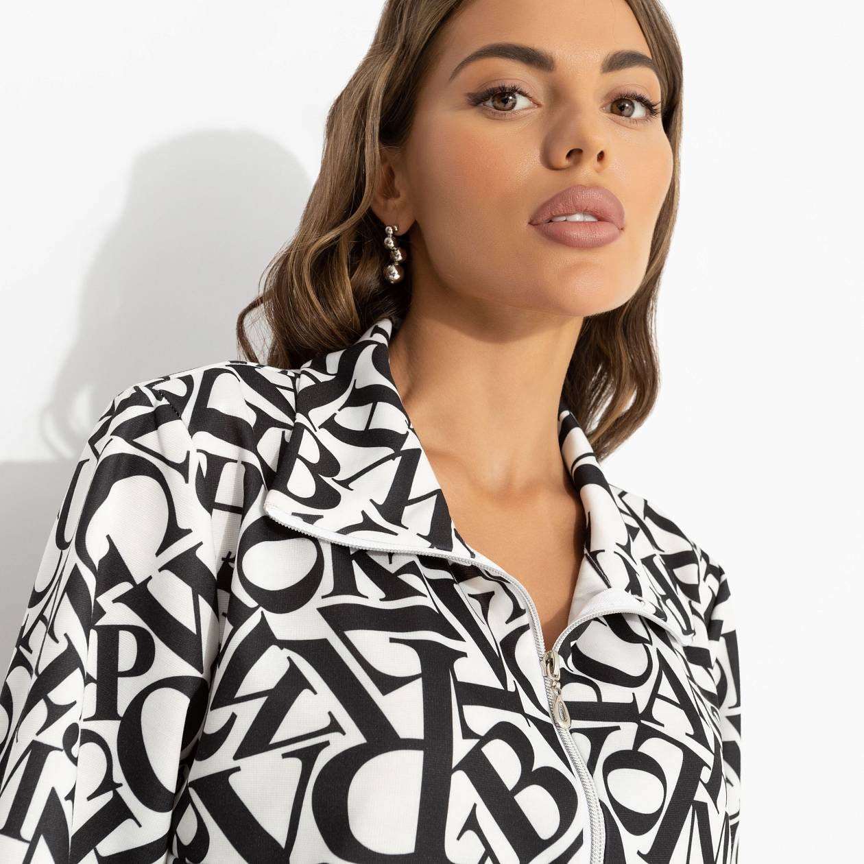 Футболка Игра на опережение. Состав: 65% п/э, 30% вискоза, 5% стрейч