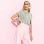 Блуза На пике изящества (зеленый). Состав: 95% полиэстер, 5% эластан