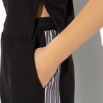 Брючный комплект Нешуточная конкуренция (mega black, 2 в 1). Состав: 65% п/э, 30% вискоза, 5% спандекс