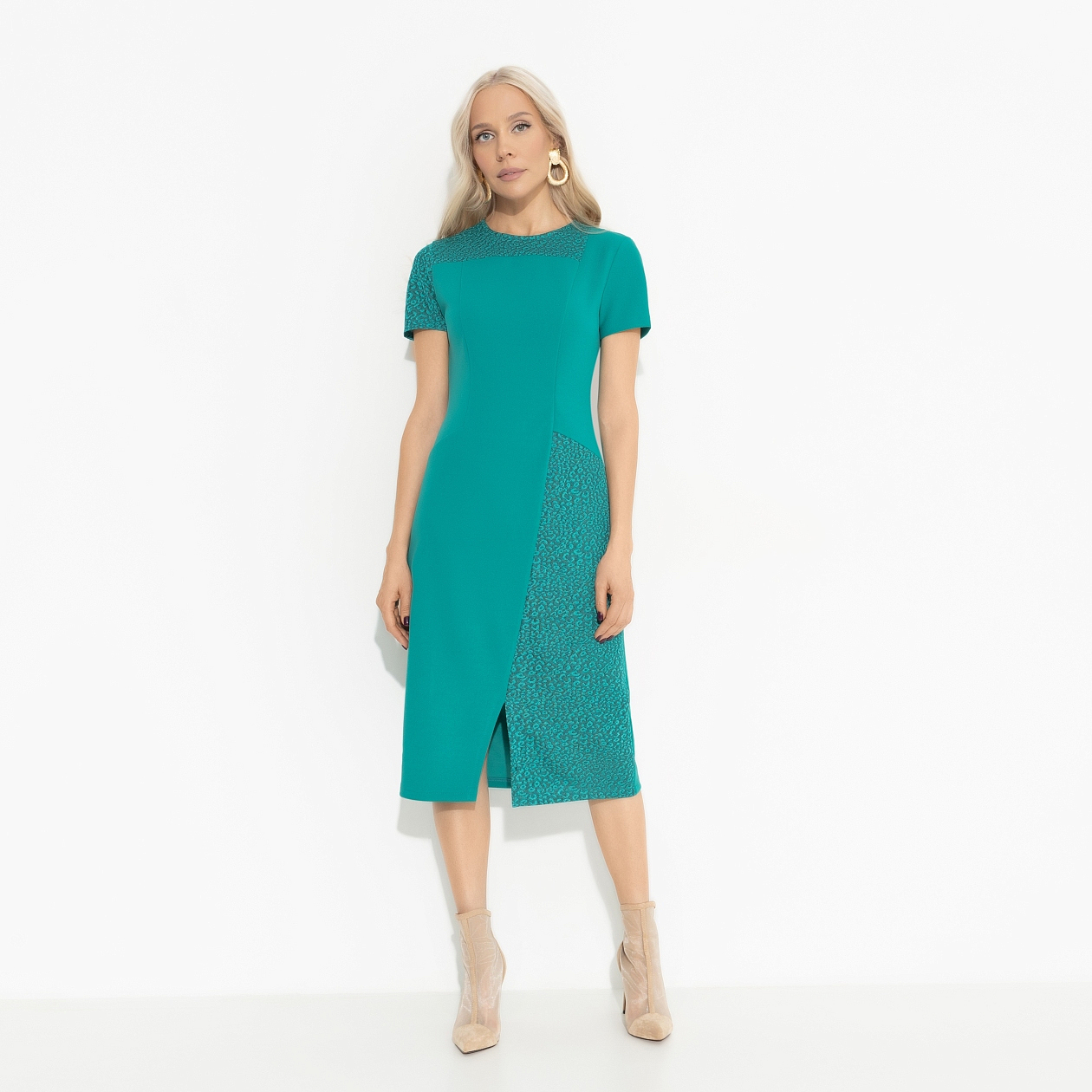 Платье-футляр Шлейф юности (green). Состав: 95% п/э, 5% спандекс