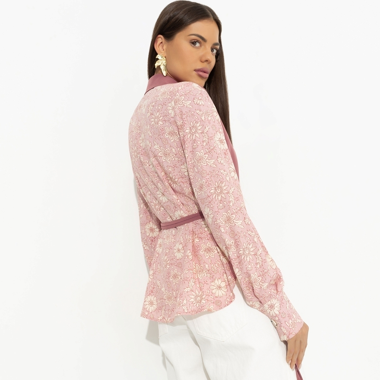 Собрание идей (tender). Состав: 60% полиэстер, 37% вискоза, 3% спандекс