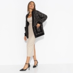 В модном режиме (black). Состав: 65% п/э, 30% акрил, 5% спандекс