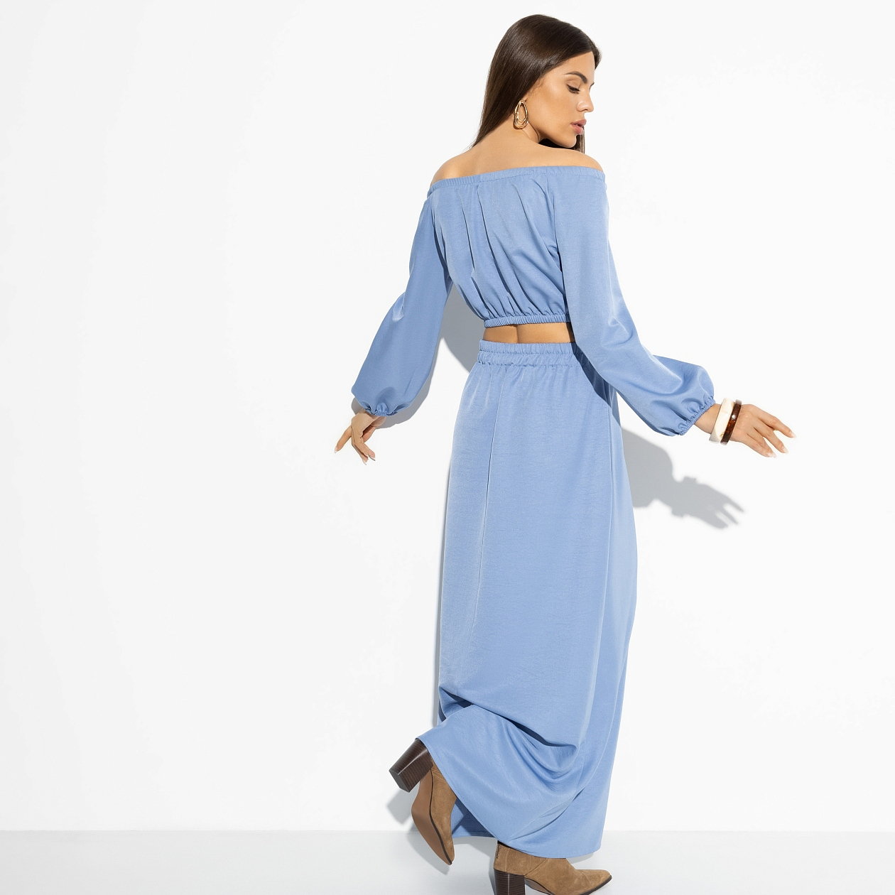 Комплект с юбкой Обнаружена красотка (2 в 1). Состав: 72% п/э, 22% вискоза, 6% спандекс