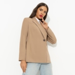 Жакет Дерзкий силуэт. Состав: 95% полиэстер, 5% эластан