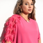 Футболка Закружила любовь. Состав: 65% п/э, 30% вискоза, 5% спандекс