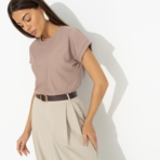 Футболка Искусство строить глазки (коричневый). Состав: 65% полиэстер, 30% вискоза, 5% спандекс